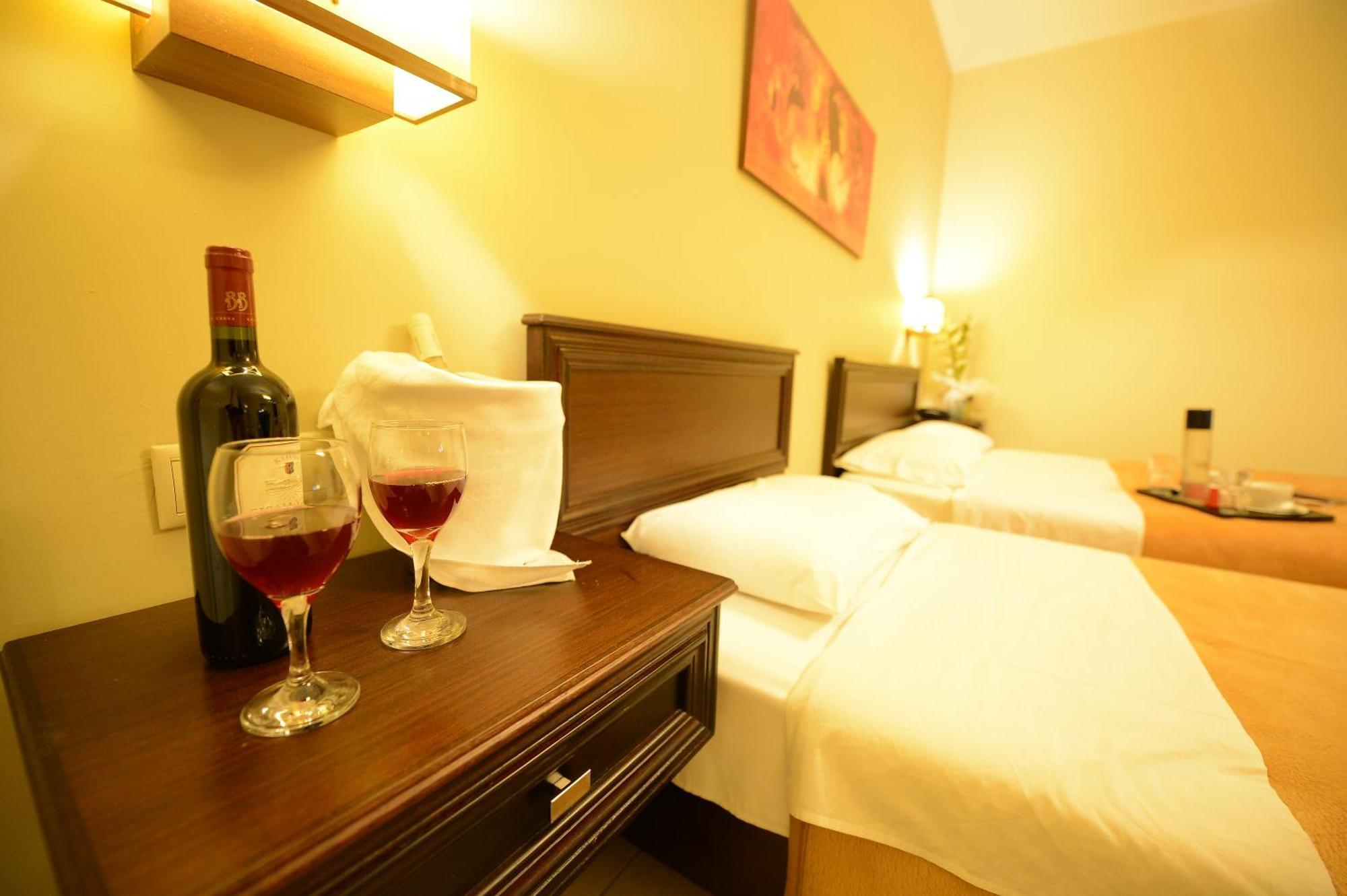 Central Hotel Paralia Katerinis Ngoại thất bức ảnh